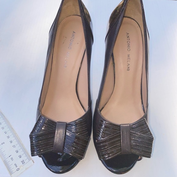 Antonio Melani Women's Peep Toe Bow Heels Pumps Dress Shoes Dark Brown Patent - Picture 3 of 5